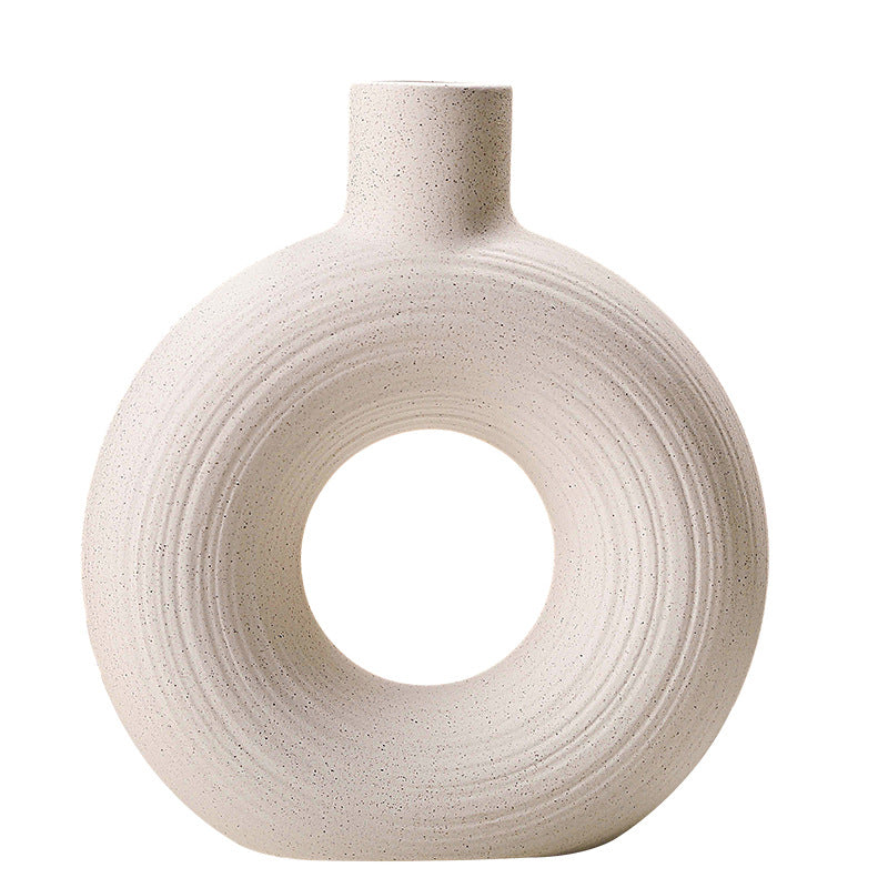 Elegant Ceramic Vase for Home Decor - Nordic Design
