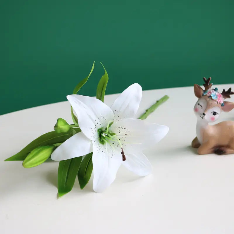 Elegant Home Decor with Artificial Lily (One Piece)